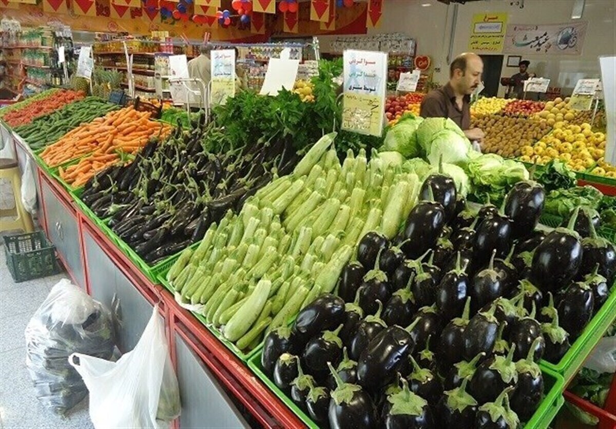 اتحادیه بارفروشان مشهد نرخ عمده‌فروشی انواع میوه و صیفی‌جات در میادین تره‌بار را اعلام کرد.