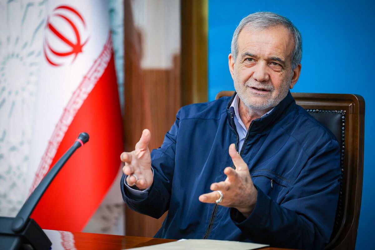 رئیس‌جمهور در شورای برنامه‌ریزی استان زنجان با هشدار درباره بحران آب در کشور گفت: ایران در آستانه بحران جدی آب قرار دارد.