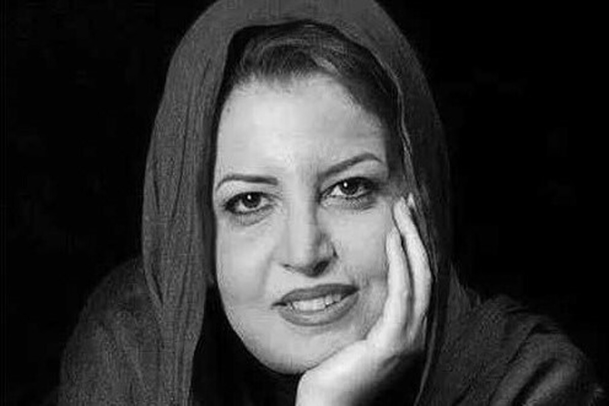 مریم حسینیان، داستان‌نویس مشهدی، پس از شش سال مبارزه با سرطان، این روزها در کما به‌سر می‌برد.