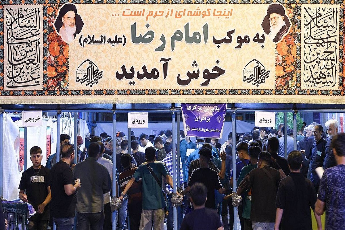 خدمت‌رسانی موکب امام رضا(ع) به زائران در دهه آخر ماه صفر