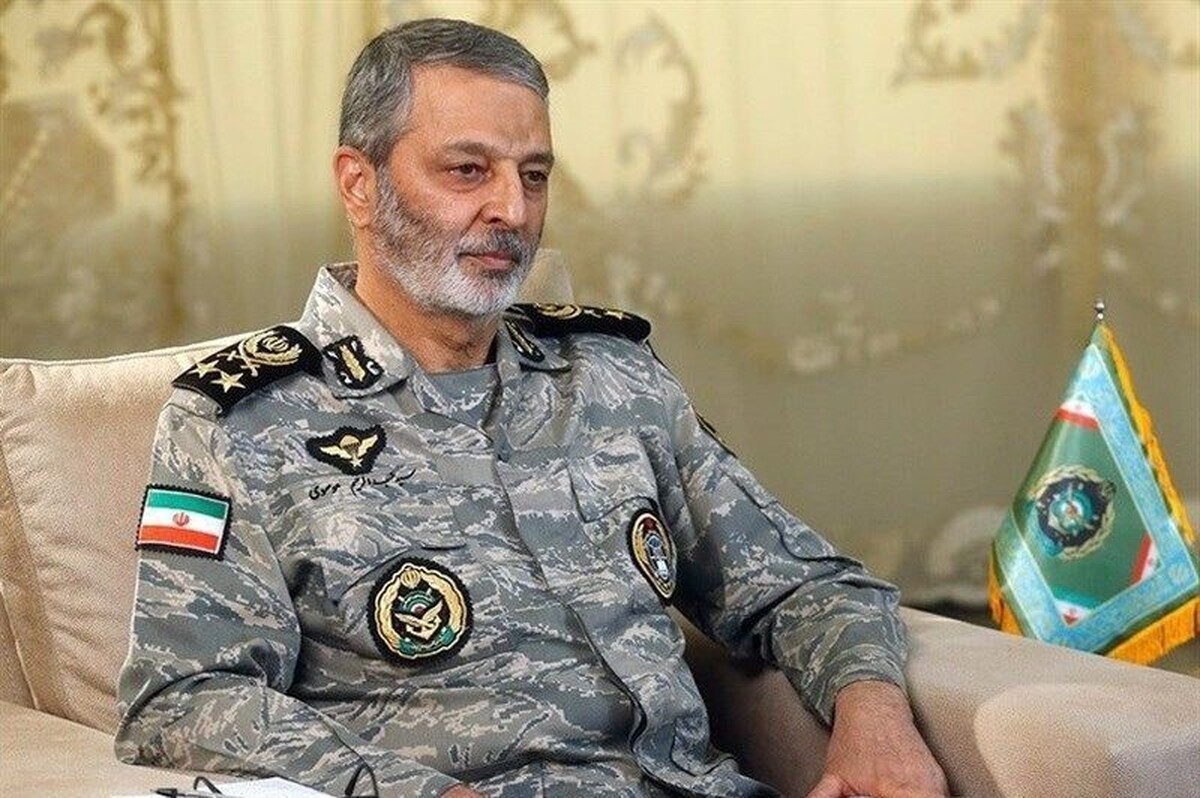 دیدار اعضای کمیسیون امنیت ملی با رئیس ستاد کل نیروهای مسلح