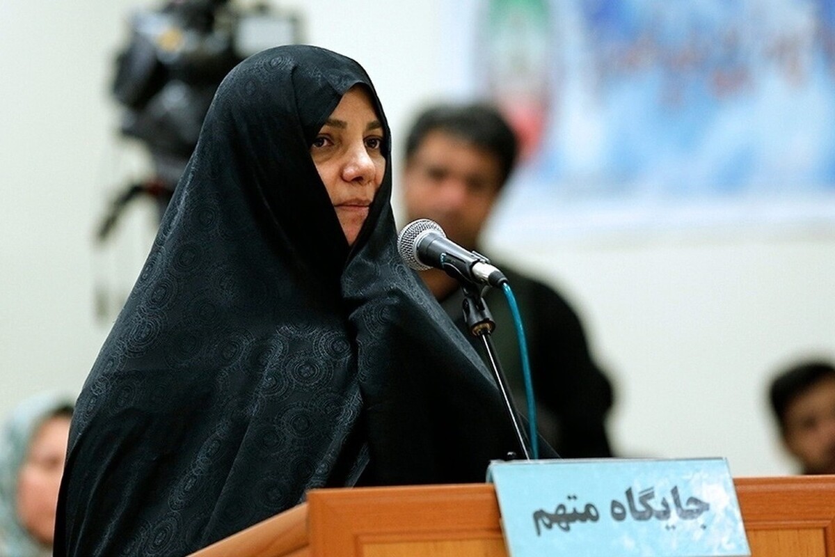 سخنگوی قوه قضاییه گفت: شبنم نعمت‌زاده در جنگ اخیر از زندان مرخصی ۶ روزه گرفت ولی بازنگشت. به همین دلیل وثیقۀ او ضبط و برایش دستور جلب صادر شده است.