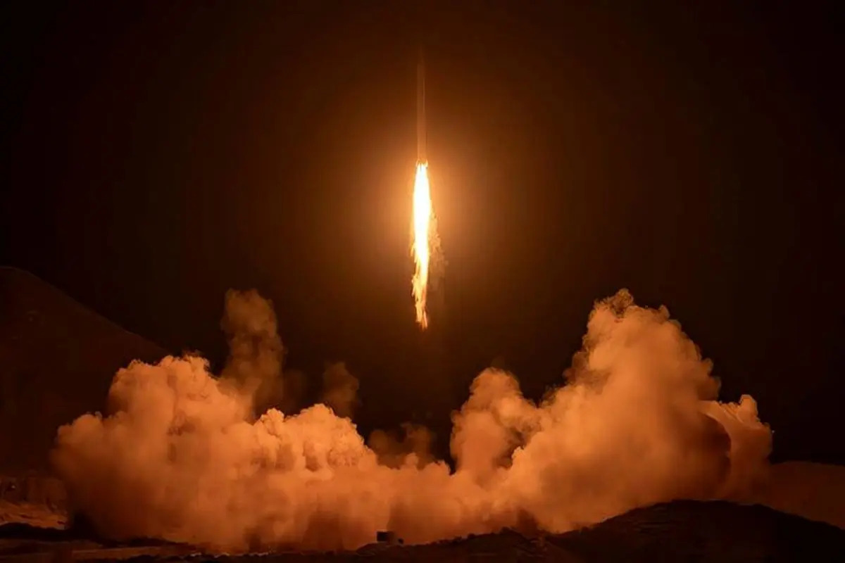 در این ویدئو تصاویر دیده نشده از عملیات موشکی قهرمانان هوافضای سپاه را مشاهده می‌کنید.