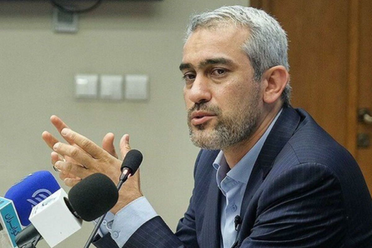 مدنی‌زاده، وزیر اقتصاد گفت: برنامه‌هایی در حال اجرا داریم که بورس را به بازاری امن تبدیل می‌کند.