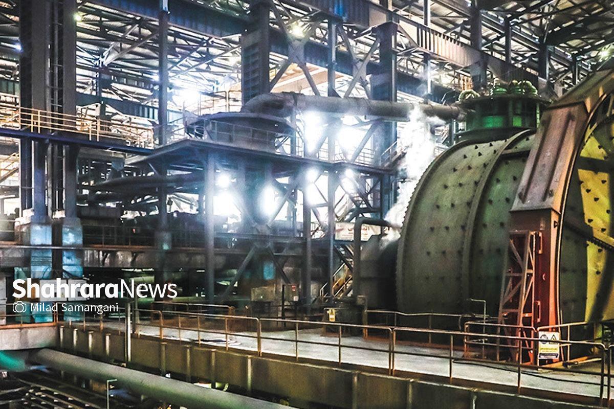 معاون صنایع عمومی وزارت صنعت، معدن و تجارت با انتقاد از سیاست‌های وزارت نیرو در قطع برق صنایع گفت: با برادرنمان در وزارت نیرو به شدت اختلاف نظر داریم و کلا اعتماد‌مان را نسبت به سیاست‌های این وزارتخا‌نه از دست داده‌ایم و حرف آنها را قبول نداریم.