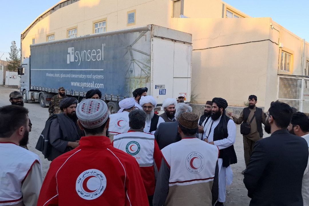 کمکهای جمعیت هلال احمر خراسان رضوی برای زلزلهزدگان افغانستان ارسال شد کمکهای جمعیت هلال احمر خراسان رضوی برای زلزلهزدگان افغانستان ارسال شد