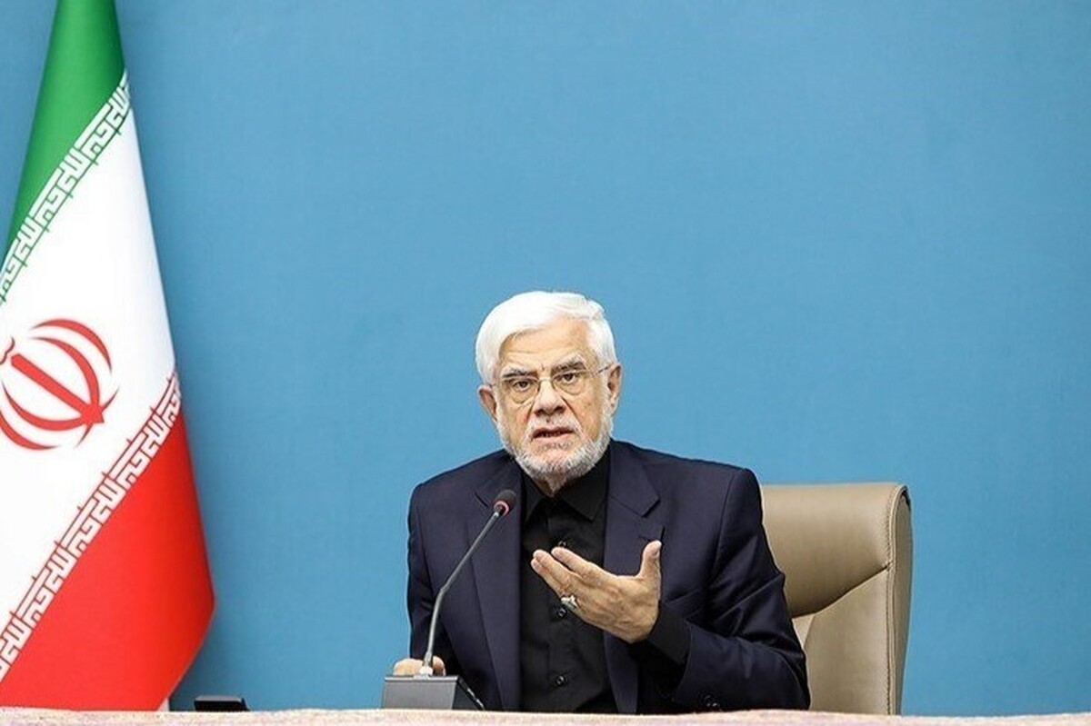 عارف: باید از مانع‌تراشی‌های سنتی در مسیر فناوری عبور کنیم