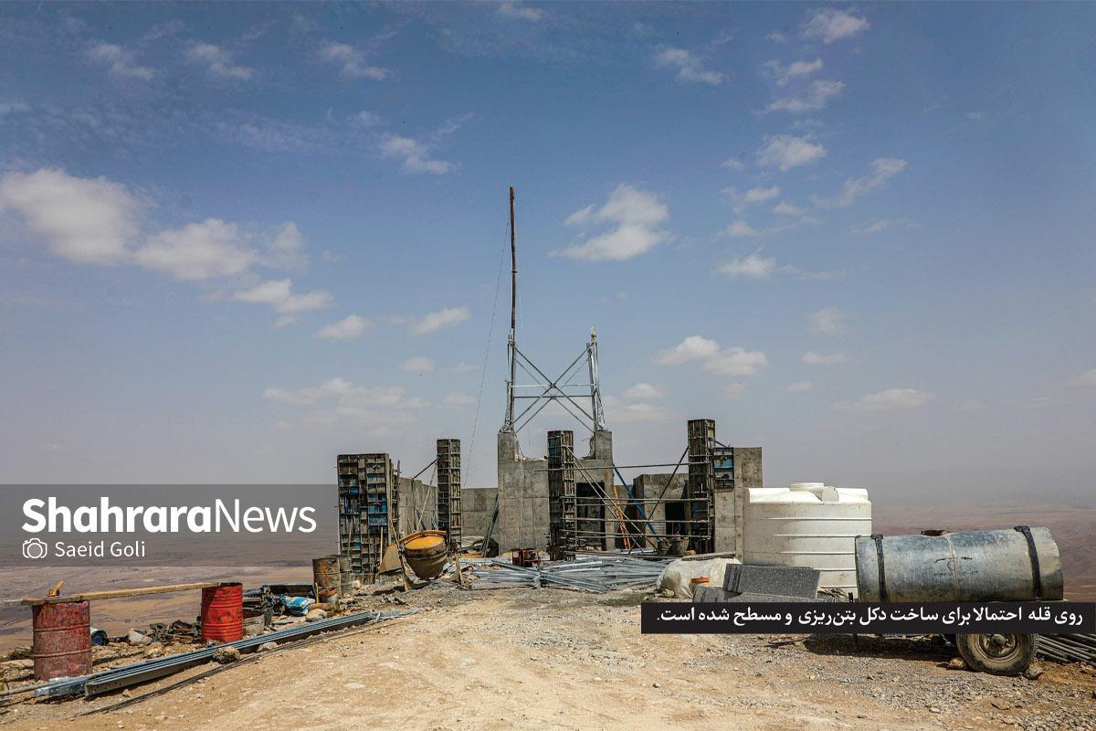 بعد از هدف‌گیری ضلع جنوبی اژدرکوه، حالا دامنه شمالی و نوک قله کوه اسطوره‌ای هم تخریب شده است.