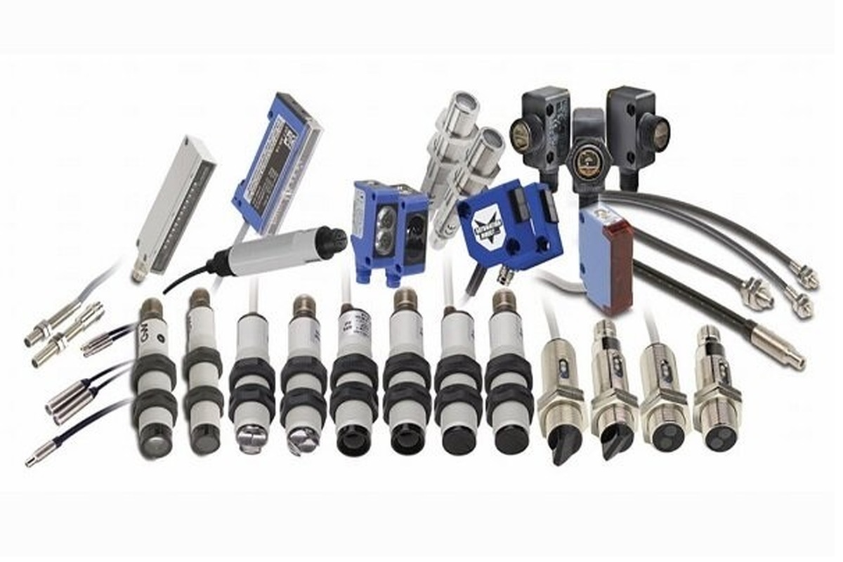 بایا کنترل یکی از بهترین و معتبرترین سایت‌های فروشگاهی است که ازطریق آن می‌توانید انواع رله و سنسور صنعتی را خریداری کنید.