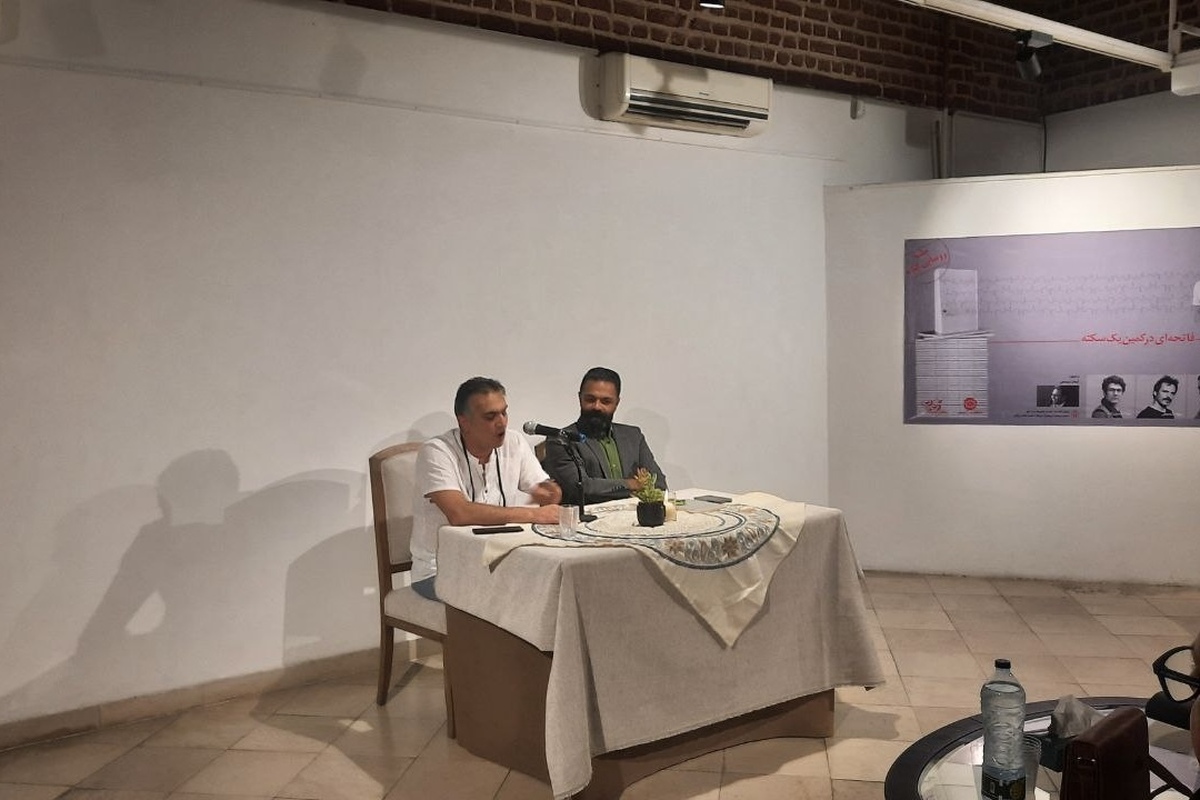 «فاتحه‌ای در کمین یک سکته»؛ رونمایی از کتاب جدید محمد دانشور در نگارخانه آسمان مشهد