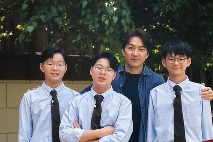 جومونگ و سه قلوهایش در واقعیت! + عکس جومونگ و سه قلوهایش در واقعیت! + عکس