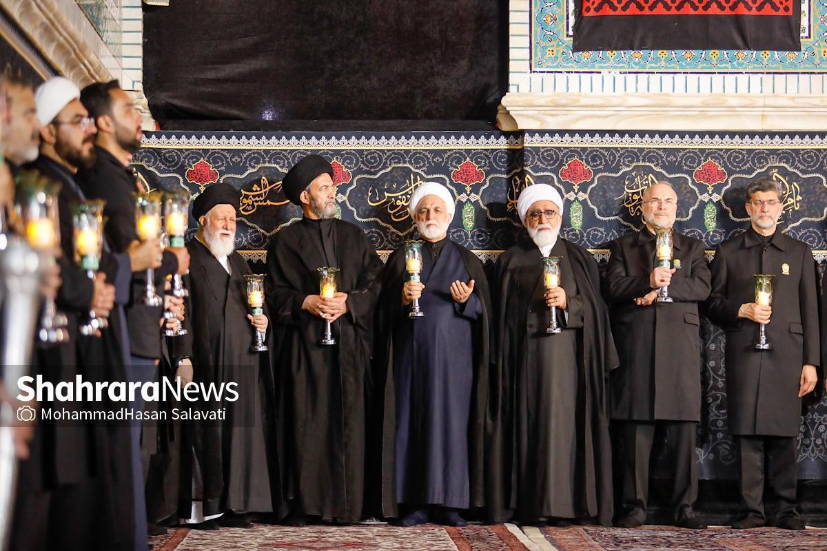 تولیت آستان قدس رضوی در مراسم خطبه خوانی شب شهادت امام هشتم (ع) نسبت به توطئه‌های تفرقه‌افکنانه دشمنان هشدار دارد و بر اتحاد ملی تاکید کرد.