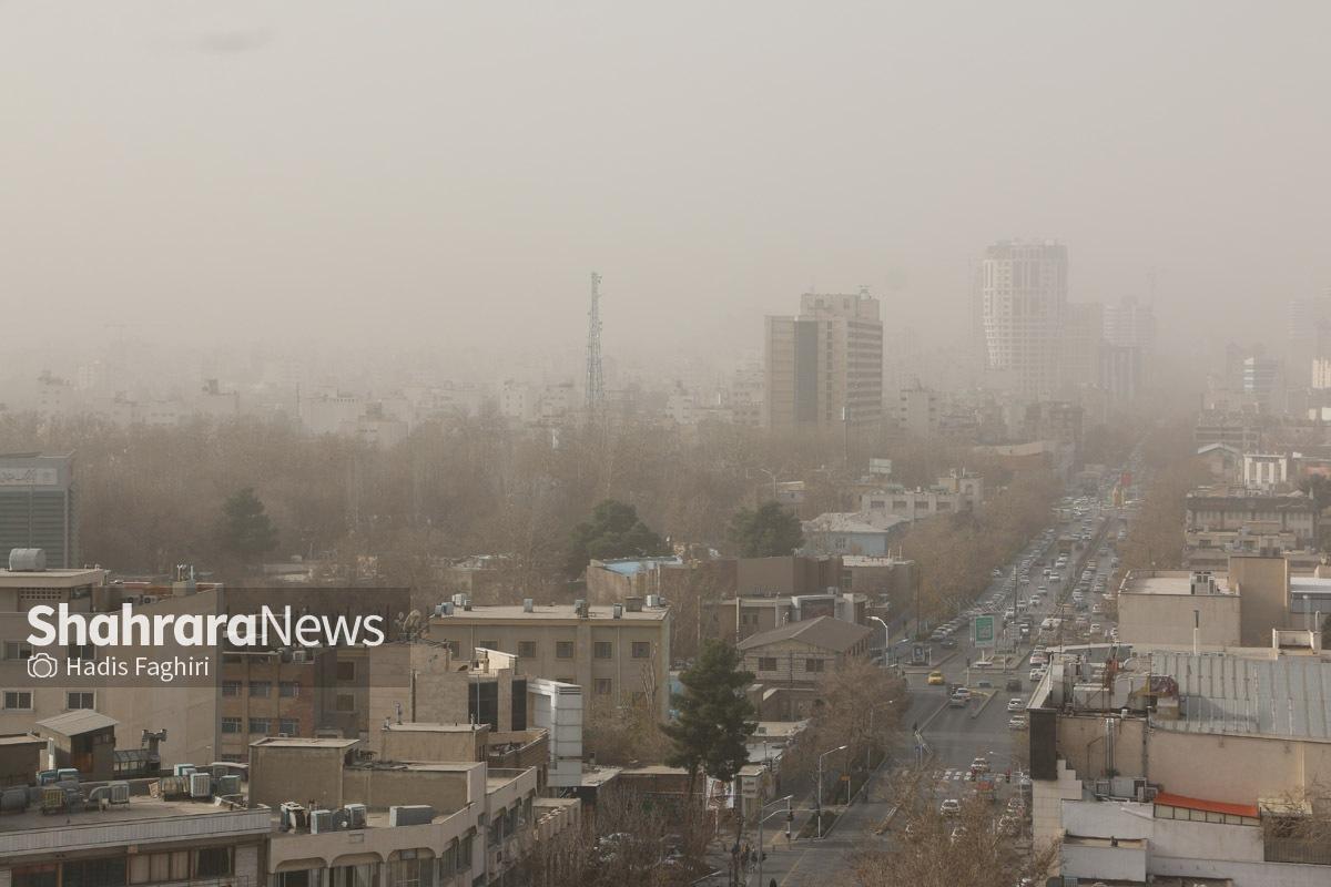هشدار خودمراقبتی محیط زیست برای شهروندان مشهدی درپی ماندگاری گردوغبار (۲ شهریور ۱۴۰۴)