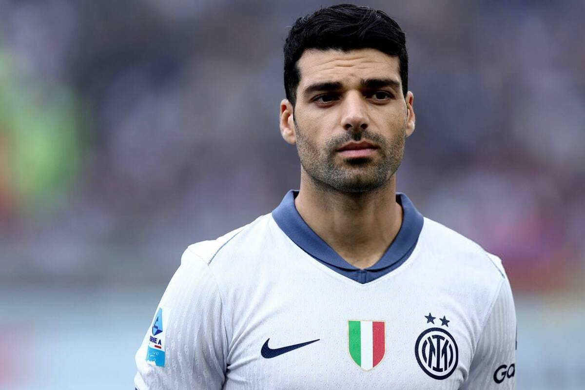 مهدی طارمی و علیرضا جهانبخش احتمالا این هفته با پرسپولیس قرارداد امضا می‌کنند.