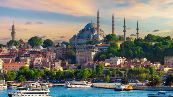 راهنمای هوشمند سفر به استانبول؛ اپلیکیشن‌های ضروری برای یک تجربه بی‌نقص