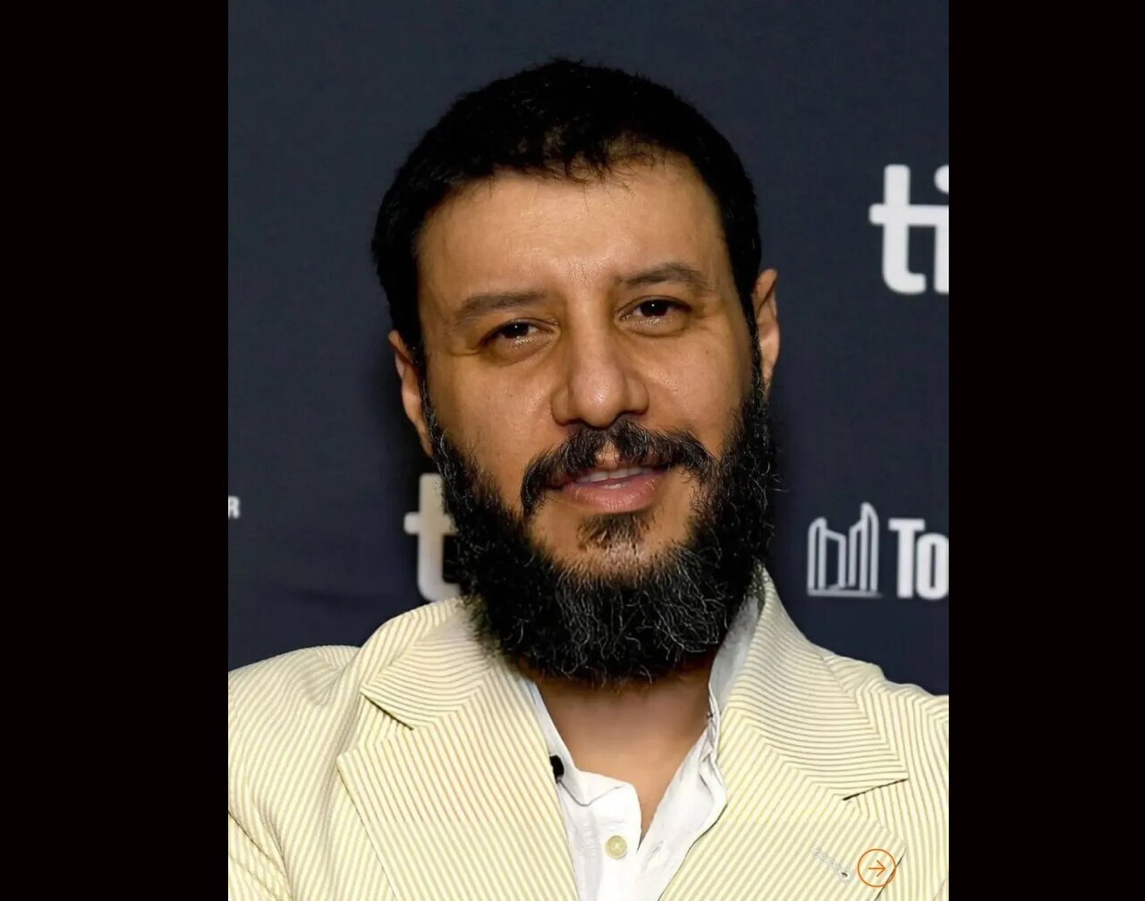 لاغری عجیب «جواد عزتی» در کانادا | نمایش سریال وحشی در جشنواره جهانی تورنتو + عکس لاغری عجیب «جواد عزتی» در کانادا | نمایش سریال وحشی در جشنواره جهانی تورنتو + عکس