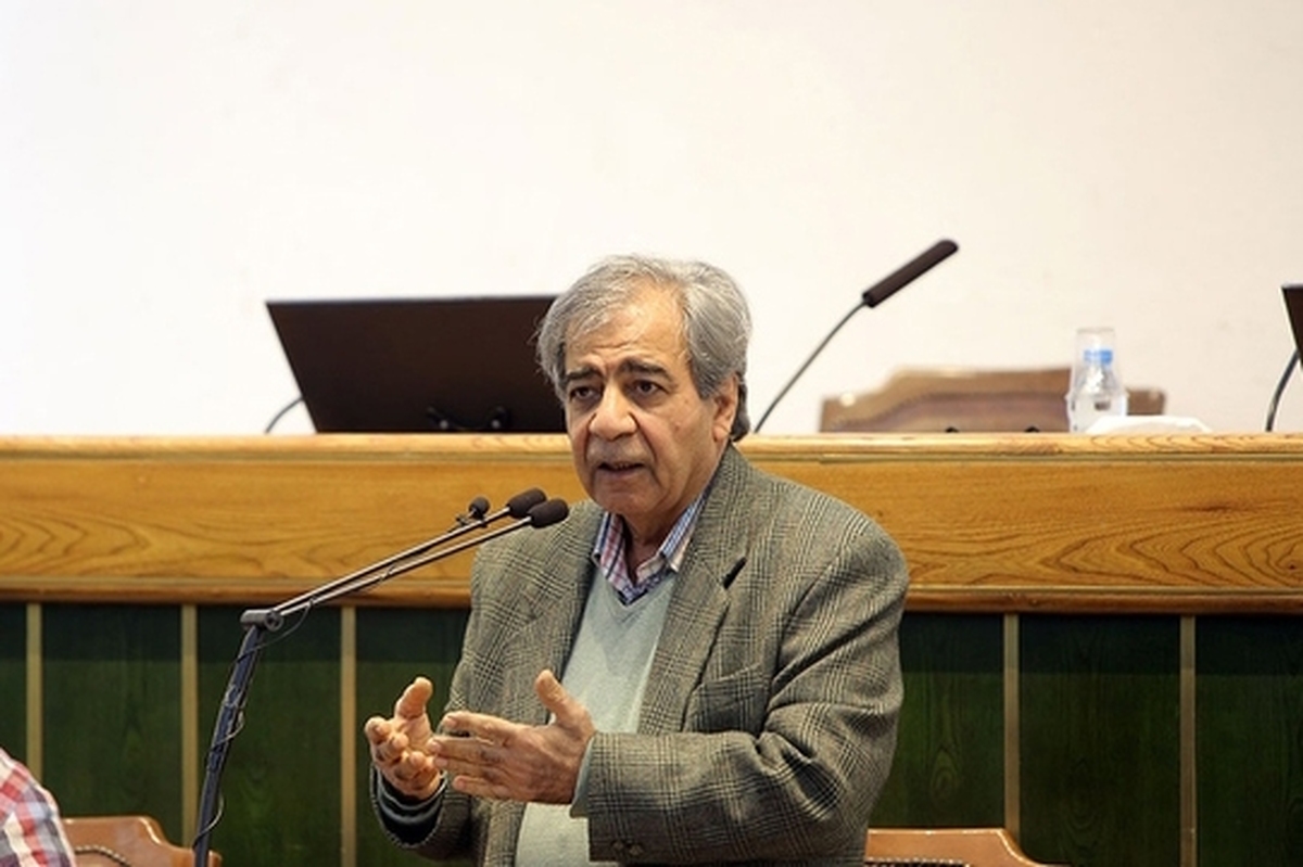 پاپلی‌یزدی: باید دبیرخانه دائمی استان‌‎های کویری بیابانی ایجاد شود | مردم را وابسته به لوله‌های آب نکنید