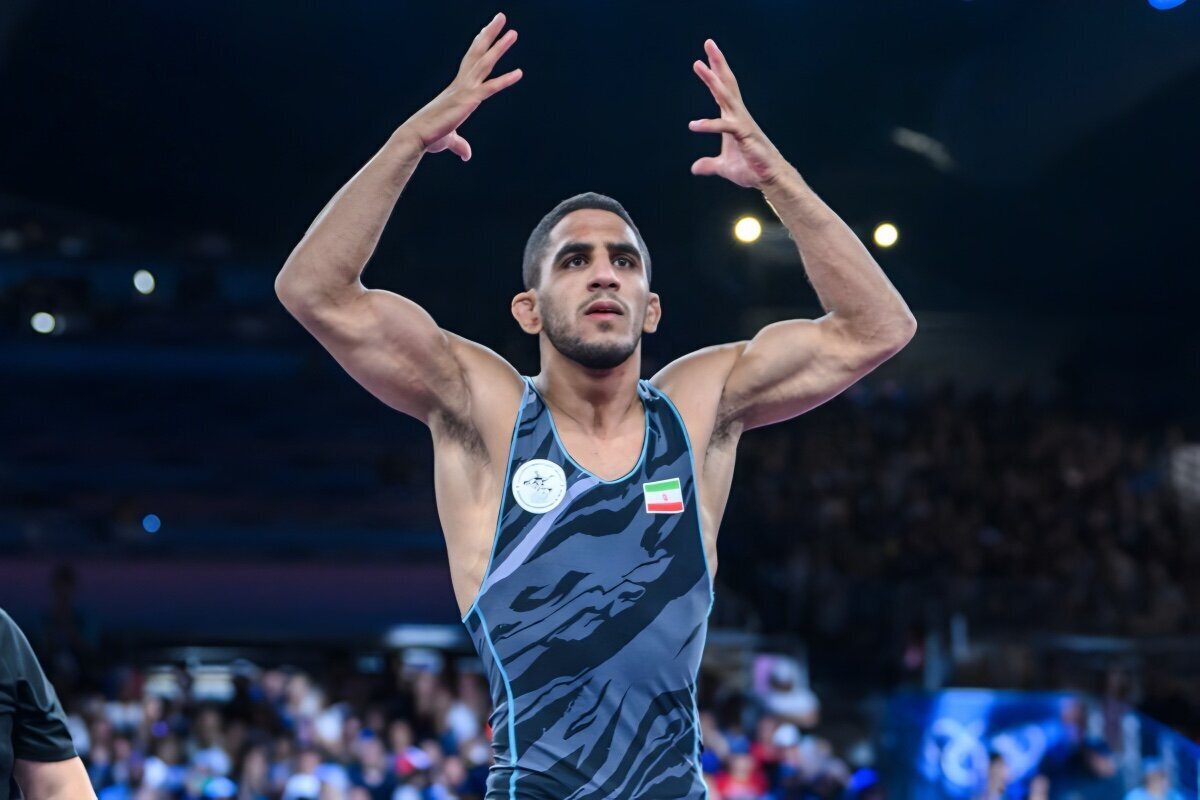 نتیجه و ویدئو کشتی رحمان عموزاد برابر حریف هندی در مسابقات قهرمانی جهان (۲۴ شهریور ۱۴۰۴) | برد سخت