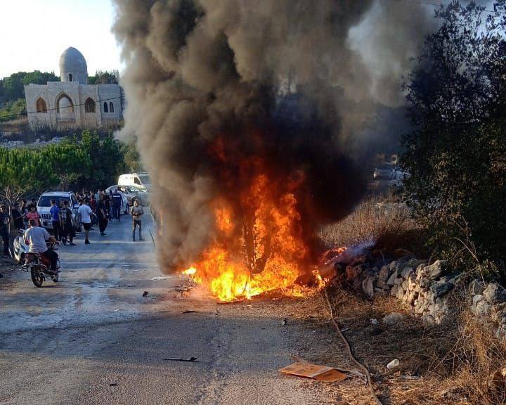 حمله پهپادی اسرائیل به یک خودرو در جنوب لبنان + فیلم و عکس (۲۴ شهریور ۱۴۰۴) حمله پهپادی اسرائیل به یک خودرو در جنوب لبنان + فیلم و عکس (۲۴ شهریور ۱۴۰۴)