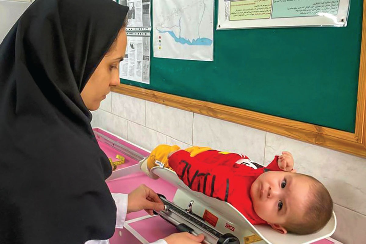 ۵۰ درصد پایگاه‌های بهداشت مشهد اجاره‌ای هستند، همچنین ۵۷ پایگاه در حال ساخت به‌دلیل کمبود اعتبارات نیمه‌کاره باقی‌مانده است.