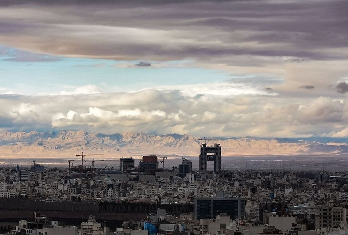 کیفیت امروز هوای مشهد «قابل قبول»، اما در مرز ناسالم‌شدن (پنجشنبه، ۲۷ شهریور ۱۴۰۴)