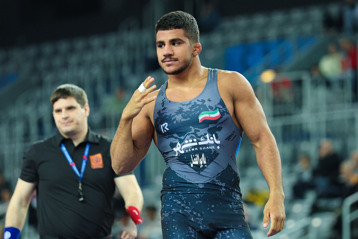 غلامرضا فرخی، ملی‌پوش ایران در وزن ۸۲ کیلوگرم، با شکست حریف سوئیسی خود، به نیمه‌نهایی رسید.