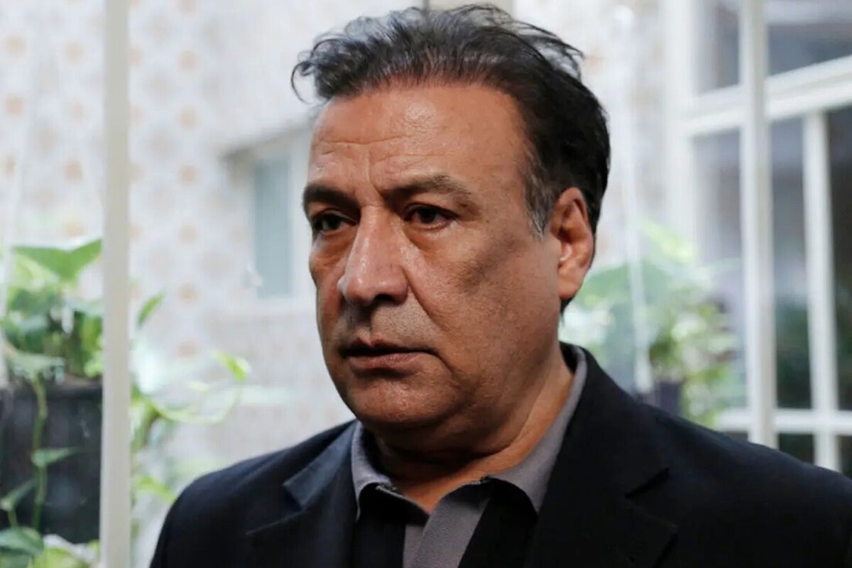 عبدالرضا اکبری «شاپرک خانوم» را به صحنه می‌آورد