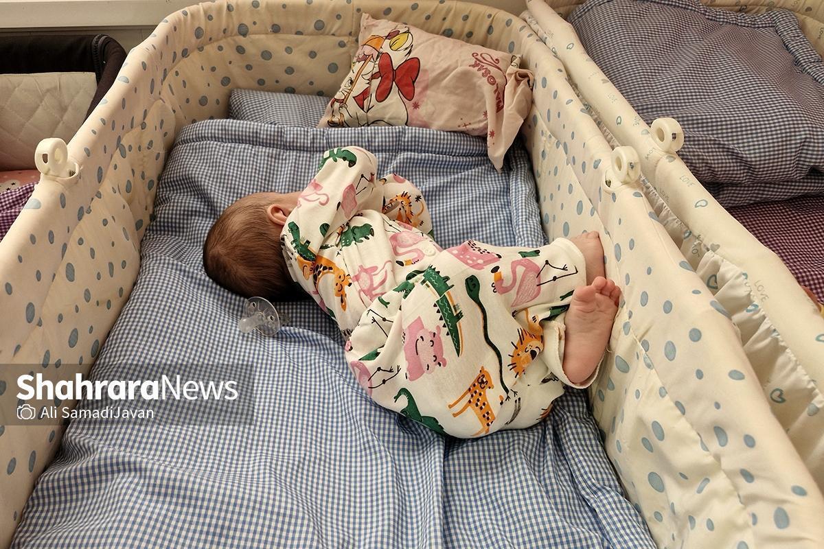 شیرخوارگاه حضرت علی‌اصغر(ع) مشهد به عنوان تنها مرکز و بزرگ‌ترین مرکز نگهداری از نوزادان، کودکان و نوباوگان بدسرپرست و بی‌سرپرست در استان خراسان رضوی، هم‌اینک در حال نگهداری و پذیرش بیش از ۸۰ کودک است.