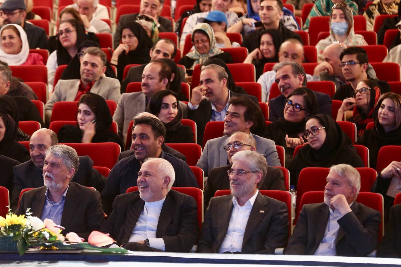 گزارشی از آیین نکوداشت استاد فرشچیان (۳ شهریور ۱۴۰۴) گزارشی از آیین نکوداشت استاد فرشچیان (۳ شهریور ۱۴۰۴)