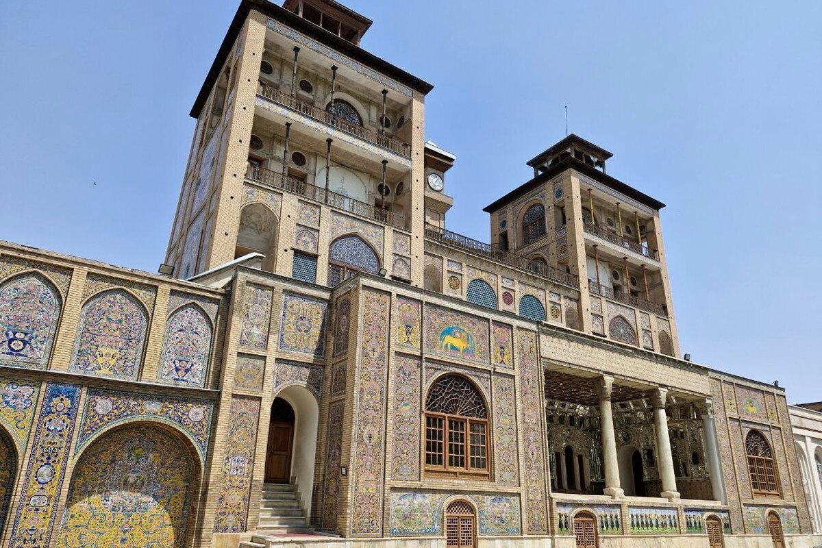 مدیر مجموعه میراث جهانی کاخ گلستان گفت: فعالیت کاخ گلستان از یکم مهر ۱۴۰۴ از سر گرفته می‌شود.