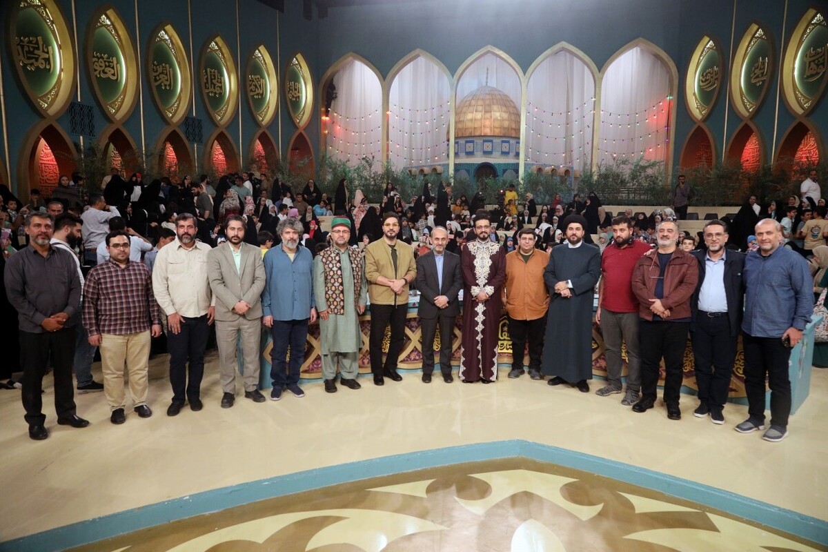 بازدید پیمان جبلی از پشت صحنه «محفل ستاره‌ها» + تصاویر