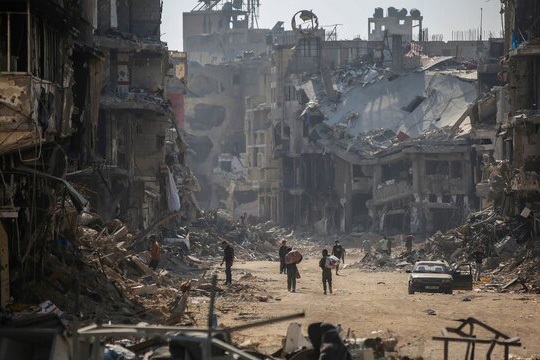 ادامه شهادت و زخمی شدن مردم غزه در پی تداوم حملات اشغالگران به نقاط مختلف ادامه شهادت و زخمی شدن مردم غزه در پی تداوم حملات اشغالگران به نقاط مختلف