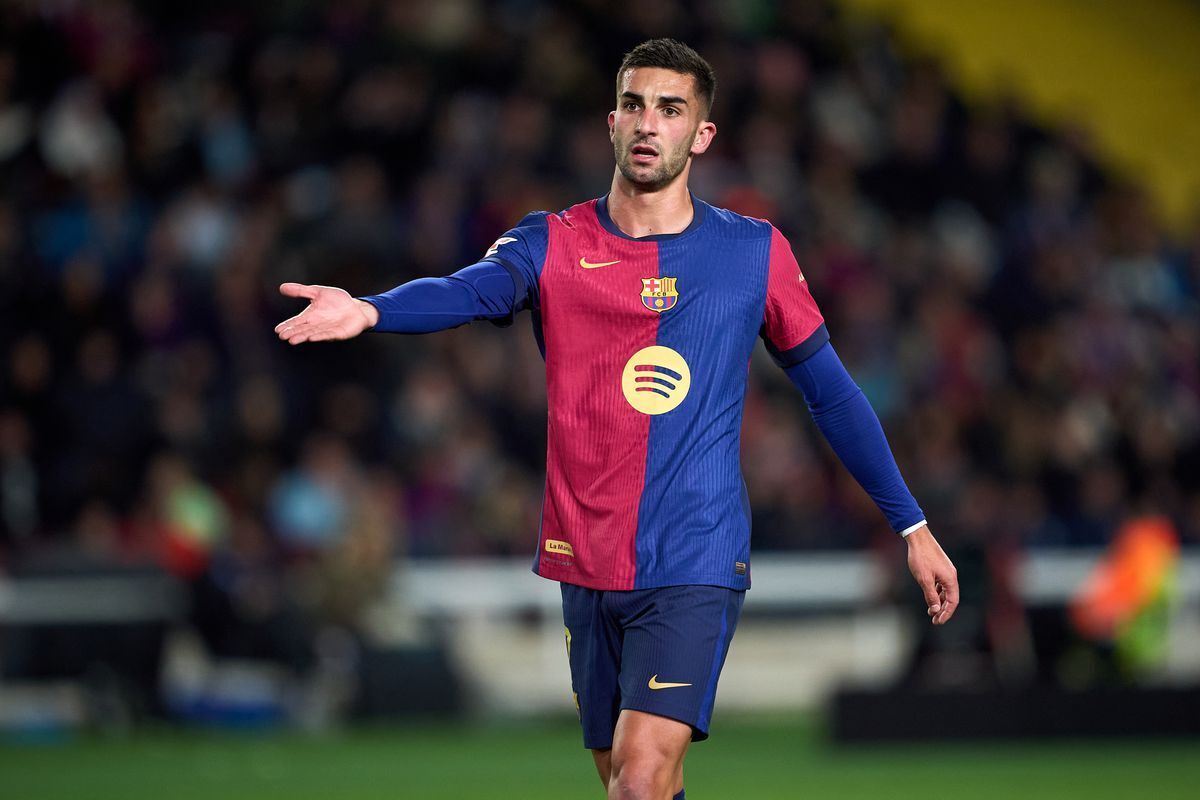 مهاجم اسپانیایی تیم فوتبال بارسلونا گفت: می‌خواهم مهاجم اول بارسلونا بشوم. هر بازی که می‌گذرد، رشد می‌کنم و پخته‌تر می‌شوم.