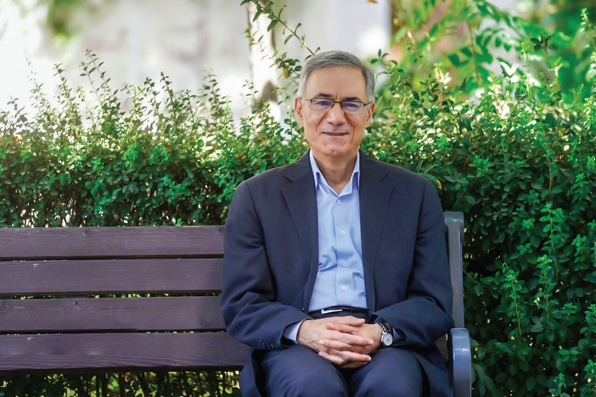 حسین پاینده، منتقد ادبی، مترجم و استاد دانشگاه، از مخاطرات استفاده از ابزارهای نوآمده می گوید.