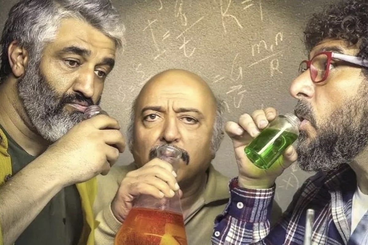 تجربه «ناجورها» نمونه‌ای از تلاش سینما برای ترکیب کمدی و موضوعات اجتماعی است که به بررسی آن پرداخته‌ایم.