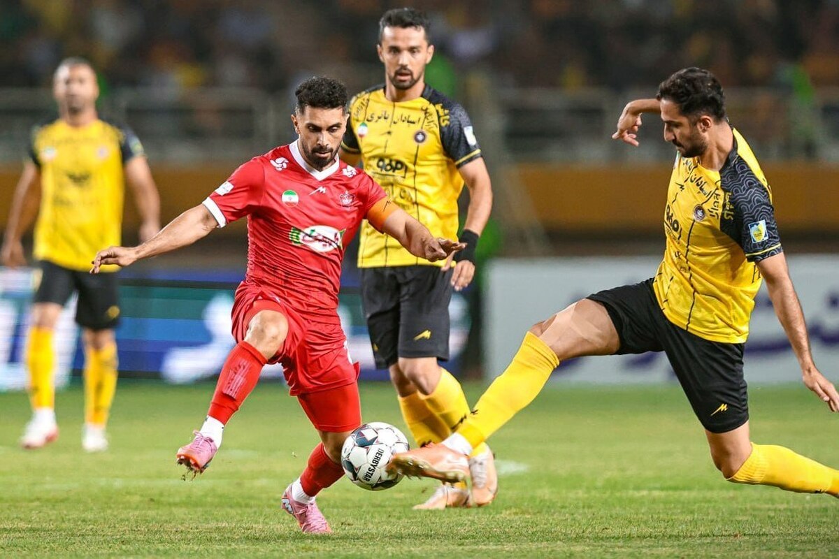 هفته دوم لیگ برتر ایران با صدرنشینی خیبر خرم آباد به پایان رسید.