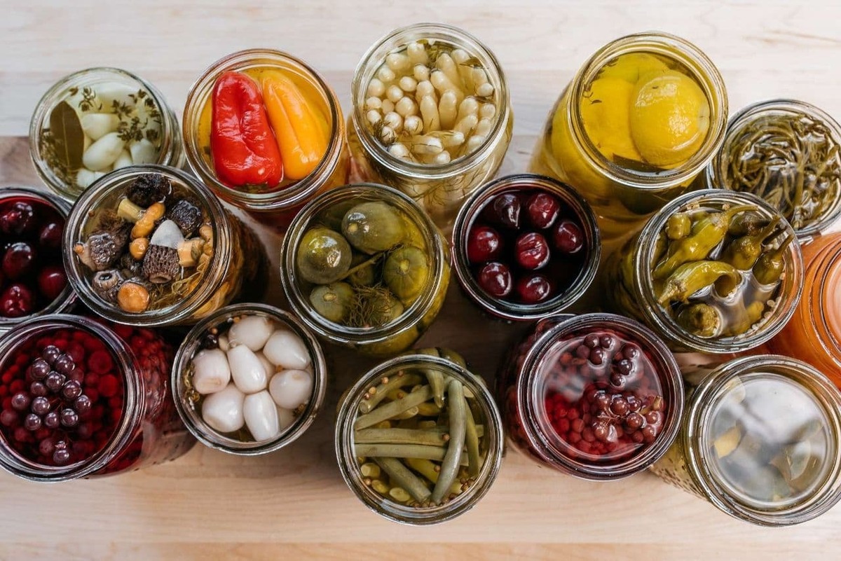 اتحادیه بارفروشان مشهد قیمت انواع میوه و صیفی‌جات به صورت عمده‌فروشی در میادین تره‌بار را اعلام کرد.