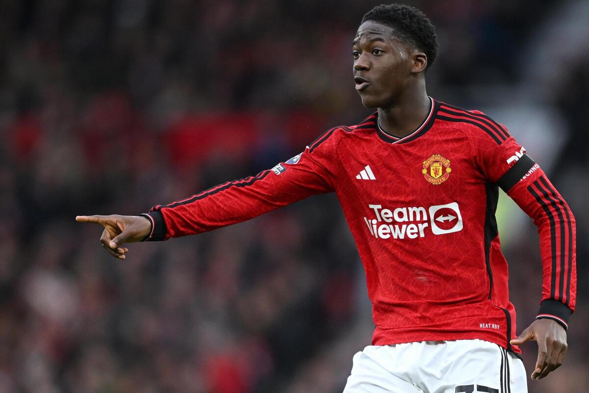 کوبی مینو از رفتار عجیب و تبعیض آمیز آموریم دلخور است و به دنبال خروج از منچستر است.