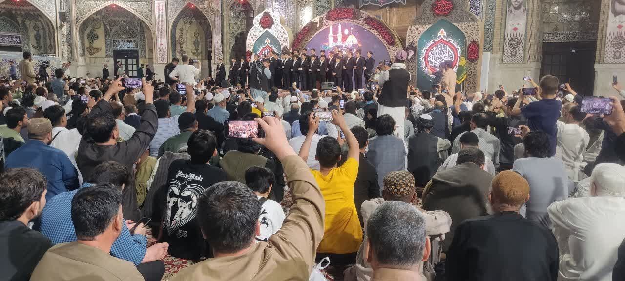 میزبانی حرم مطهر رضوی از ۳۵۰۰ زائر افغانستانی در دهه پایانی صفر میزبانی حرم مطهر رضوی از ۳۵۰۰ زائر افغانستانی در دهه پایانی صفر