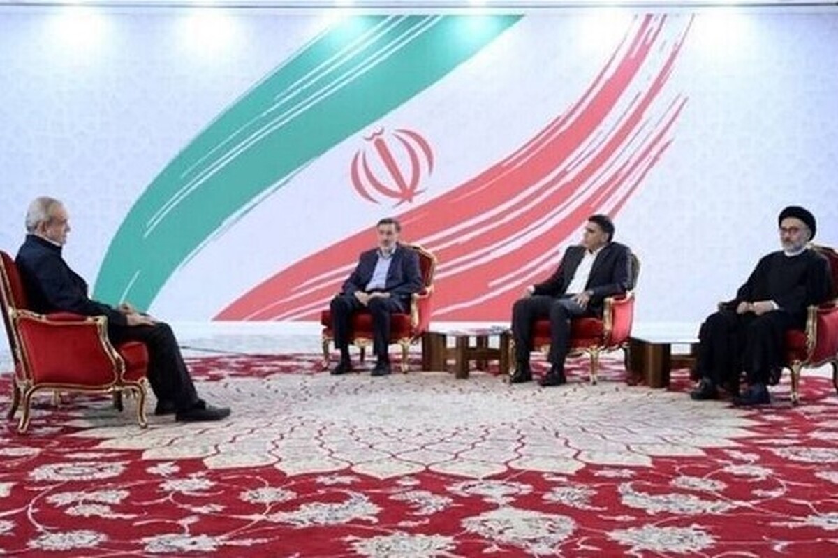 رئیس‌جمهور در نشست با فعالان سیاسی تأکید کرد: دشمن با تحلیل غلط، ایران را در ضعیف‌ترین وضعیت تصور کرد و حمله کرد، اما مردم اثبات کردند که در برابر هر تهدیدی با وحدت و قدرت می‌ایستند.