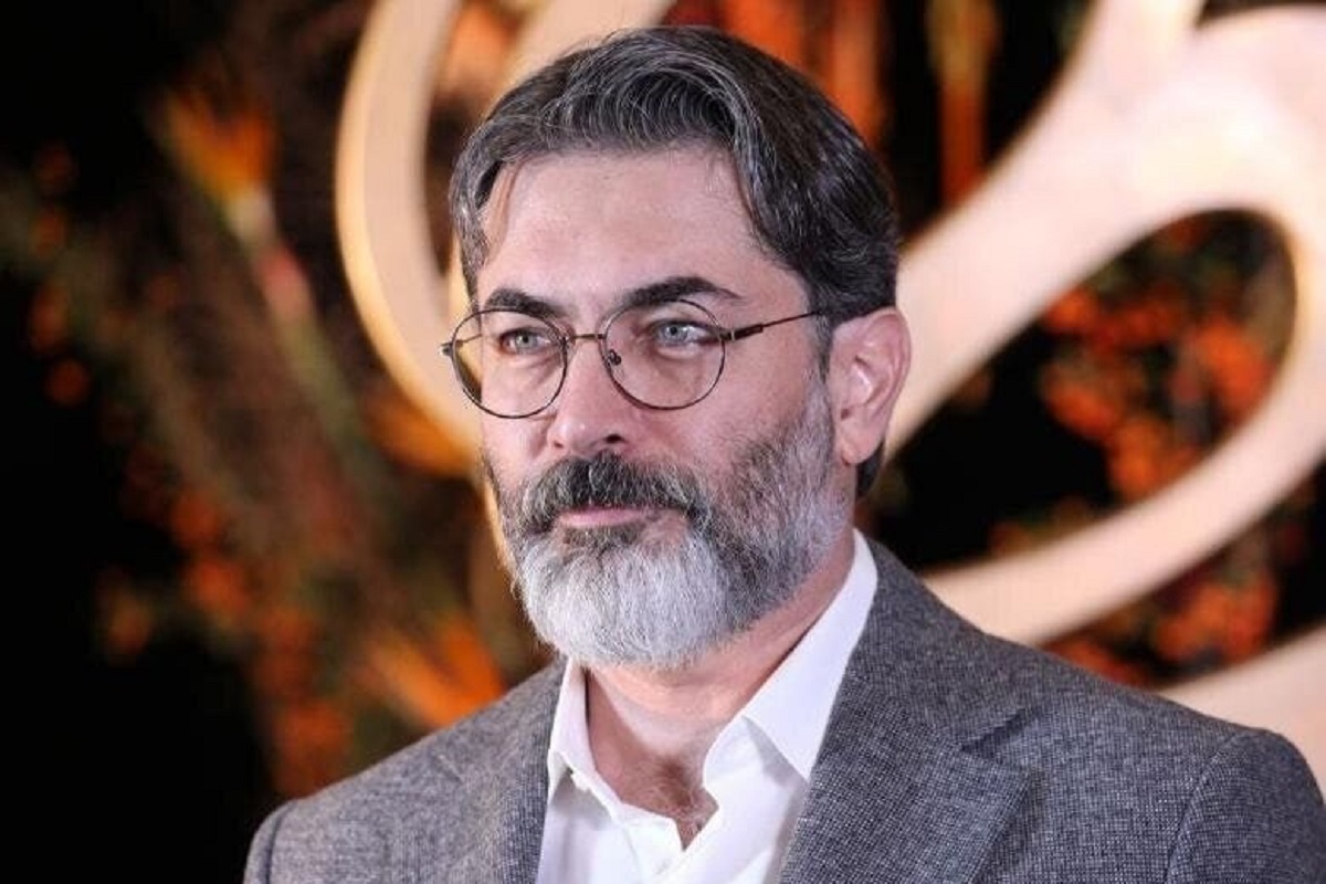 «پارسا پیروزفر» کارگردان سینما شد