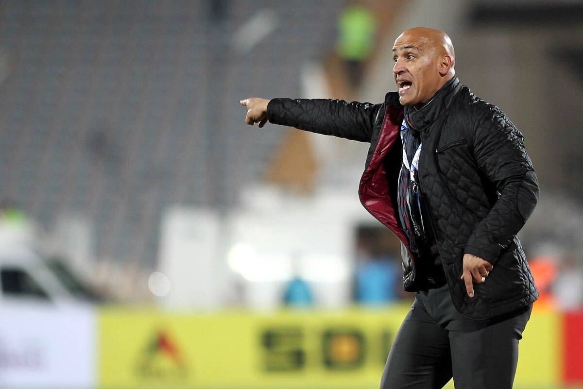 علیرضا منصوریان گفت: فساد در فوتبال ما علنی است و لایه‌های زیرین آن دیگر پنهان نیست.