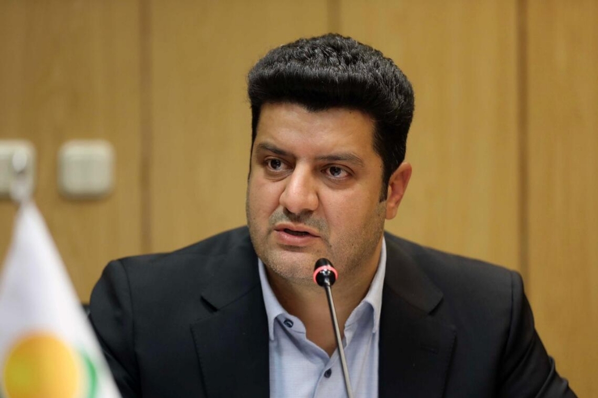 در راستای ارتقای خدمات رفاهی، موسسه صندوق ذخیره فرهنگیان از اجرای قریب‌الوقوع «طرح ملی مهرآفرین فرهنگیان» خبر داد؛ طرحی که قرار است تسهیلات سفر را برای بیش از یک میلیون و ۸۰۰ هزار فرهنگی شاغل و بازنشسته فراهم کند.