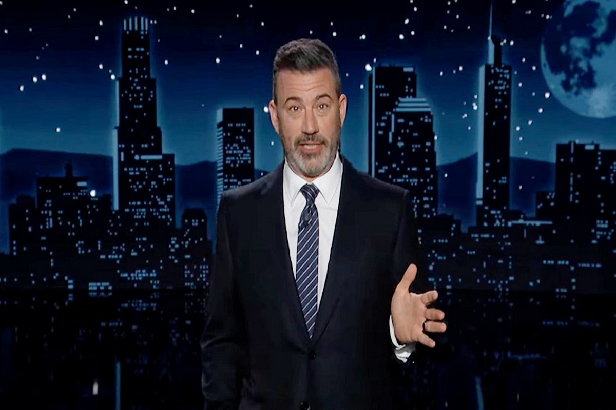 صد‌ها سلبریتی هالیوود با امضای نامه‌ای سرگشاده «اتحادیه آزادی‌های مدنی آمریکا» از آزادی بیان حمایت و تعلیق برنامه «جیمی کیمل» را محکوم کردند.