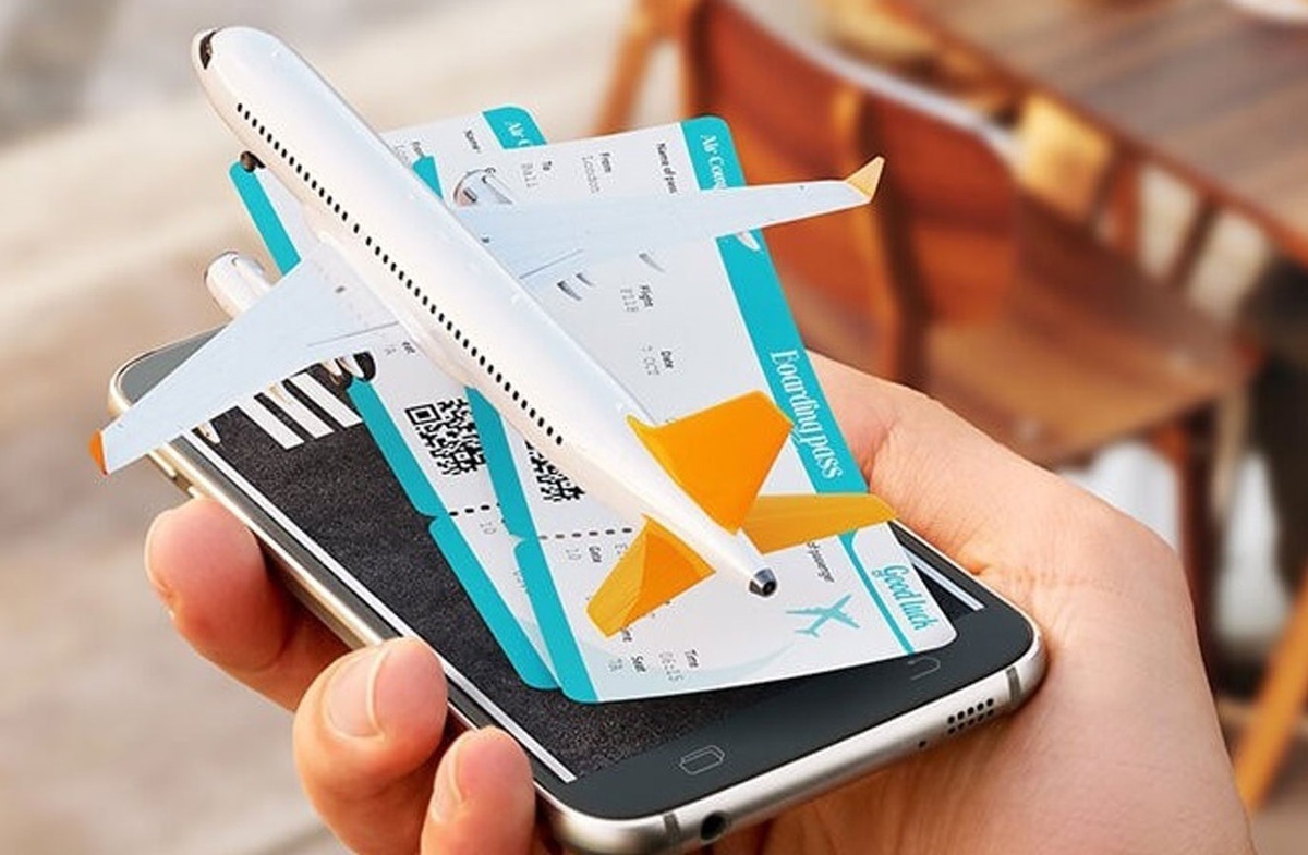 درحالی که به تازگی گمرک با شناسایی متخلفان حوزه مسافری رجیستری تلفن همراه اقداماتی را در دستور کار قرارداده، پرونده قاچاق موبایل در حوزه تجاری ابعاد تازه‌ای از این ماجرا را روشن کرده است.