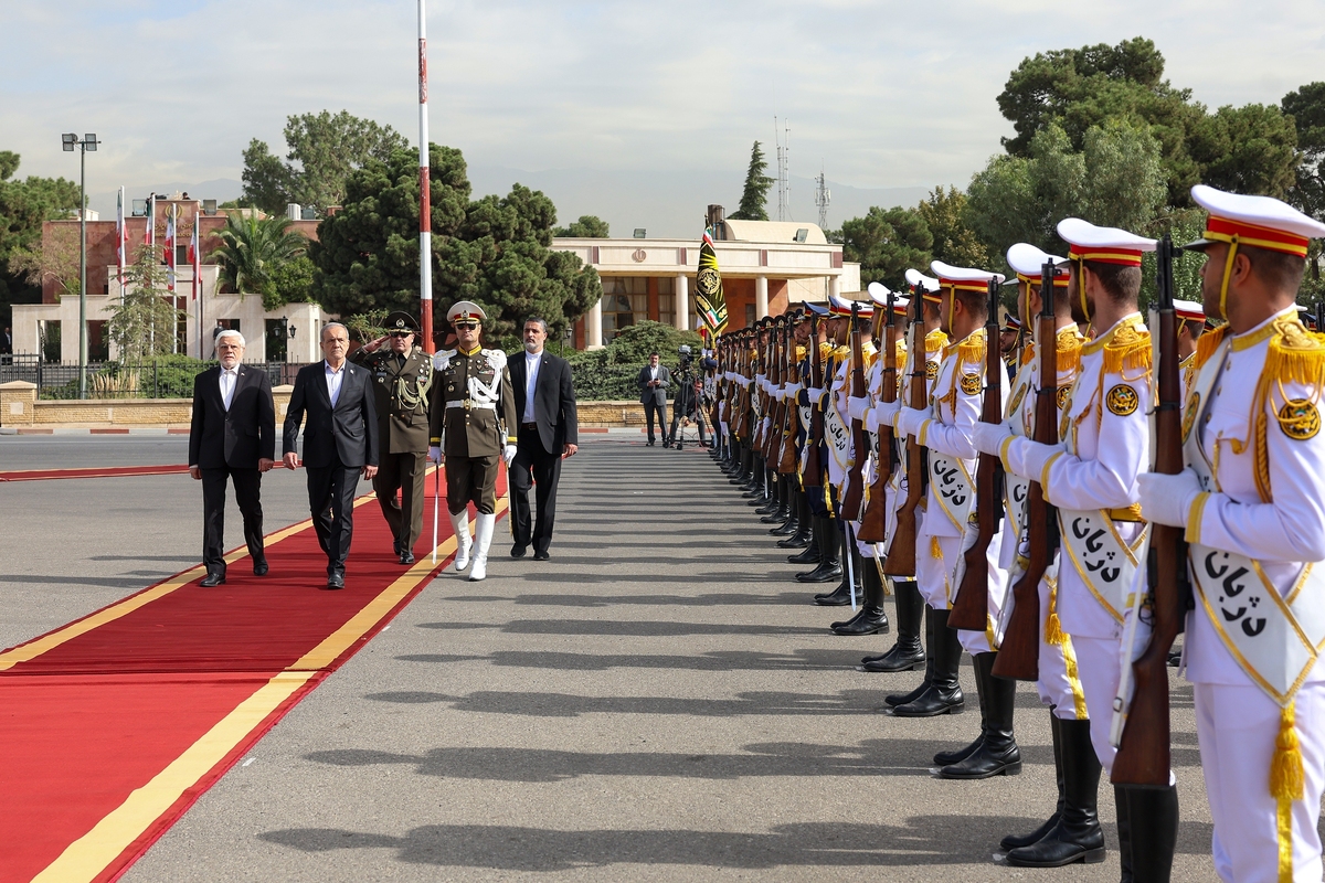 پزشکیان تهران را به مقصد نیویورک ترک کرد (یکم مهر ۱۴۰۴)