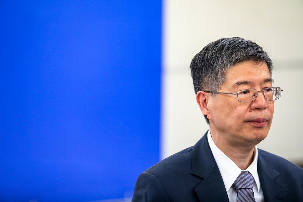 سفیر چین در تهران با تاکید بر اینکه آینده و سرنوشت افغانستان باید در دست مردم این کشور باشد، گفت: برخی کشور‌ها به دنبال اقدامات تحریک‌آمیز و بر هم زدن ثبات داخلی افغانستان هستند و ما مخالف این مساله هستیم.