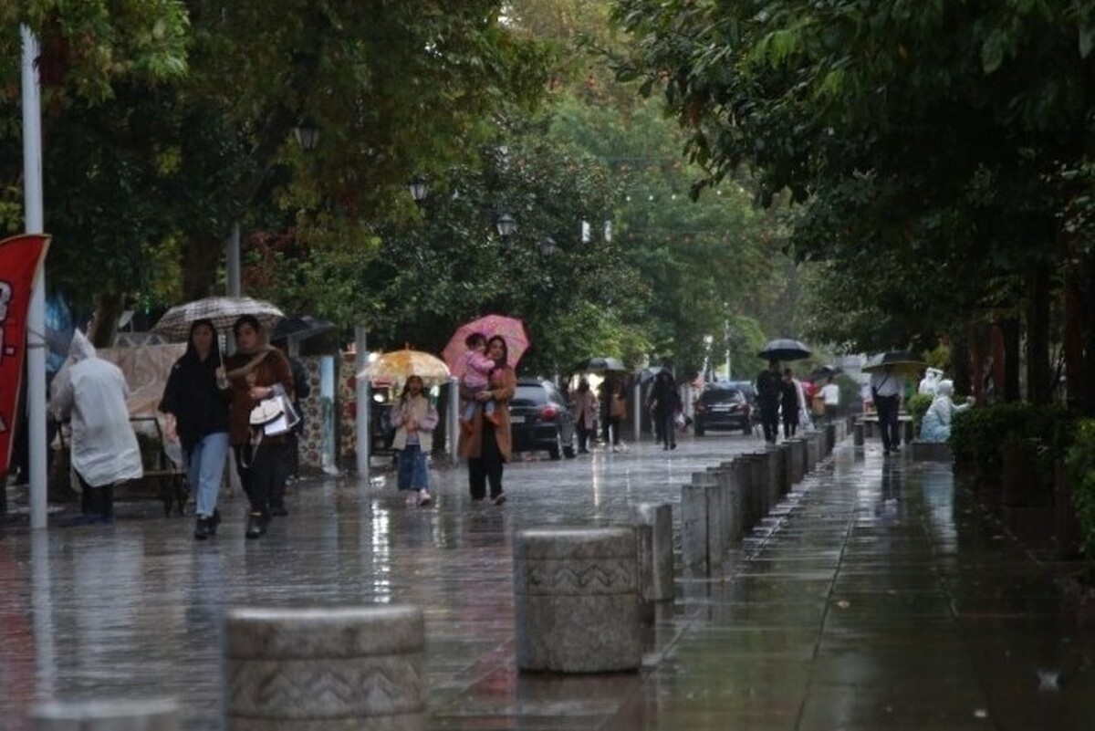 پیش‌بینی بارش باران و رعدوبرق در برخی استان‌های کشور (۱۰ مهر ۱۴۰۴)