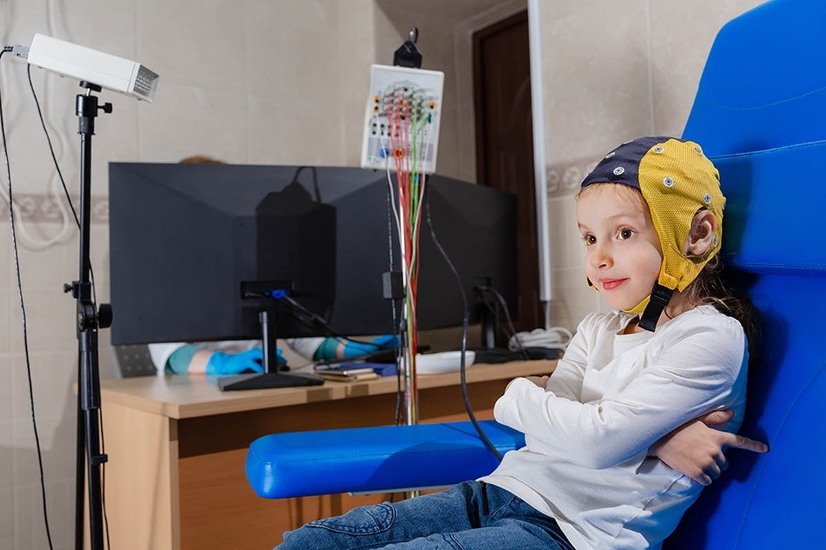 پژوهشگران استرالیایی ابزاری طراحی کرده‌اند که با دقت ۹۴ درصدی ضایعات مغزی عامل صرع در کودکان را شناسایی و امکان جراحی موفق را فراهم می‌کند.