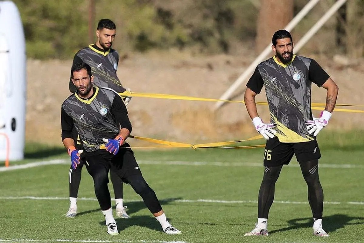 آدان و فرعباسی با نمایش‌هایی متزلزل نتوانستند اعتماد ساپینتو و هواداران این باشگاه را جلب کنند. اوضاع در خط دفاع بحرانی است.